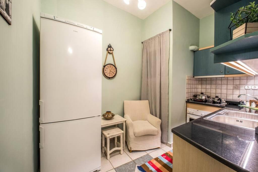 Athinas Apartment Pireusz Kültér fotó