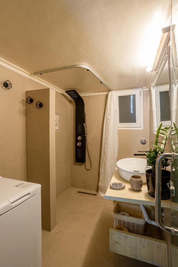 Athinas Apartment Pireusz Kültér fotó